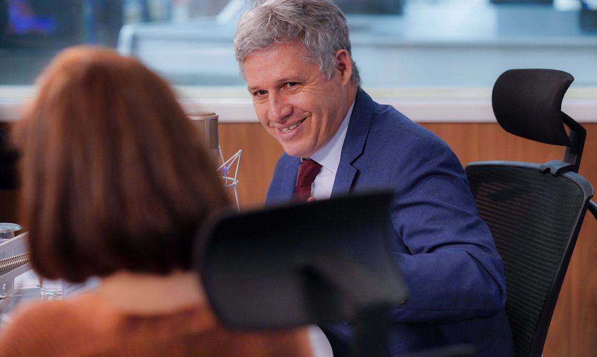 “Não faltará dinheiro para agricultor que quer financiar safra”