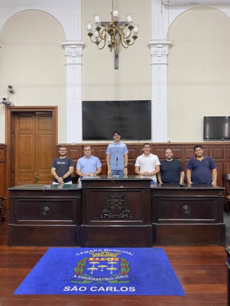 Visite a Câmara recebe alunos do Instituto de Filosofia Santo Tomás de Aquino