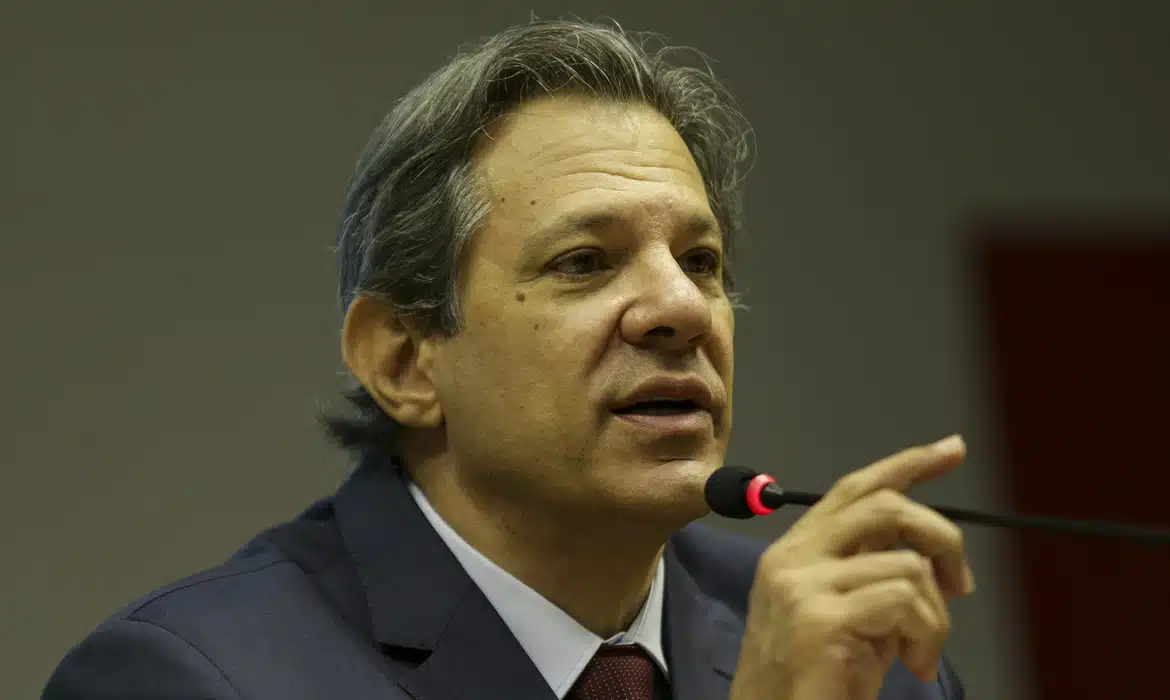Projeto aprovado pode elevar arrecadação, diz Haddad