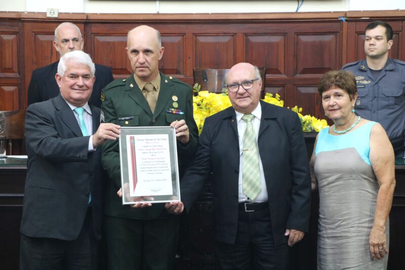 Primeiro sargento Edson Roberto Polli recebe título de Cidadania Honorária