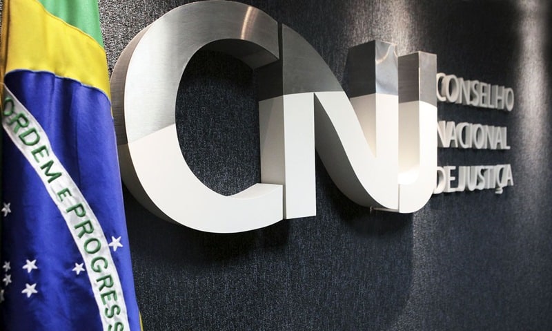 CNJ afasta desembargador que associou Lula a facção criminosa