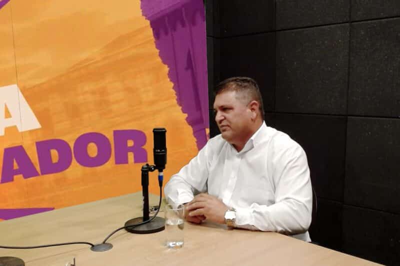 Dé Alvim é o entrevistado em videocast neste sábado
