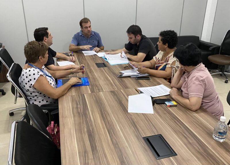 Fundo Municipal do Idoso é tema de reunião de Gustavo Pozzi com Secretaria
