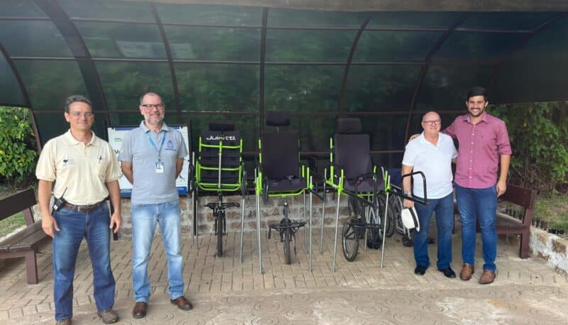 Comissão destaca conquista de cadeiras para trilhas no Parque Ecológico