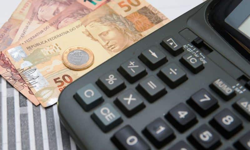 Processos que pedem vínculo de emprego, como na ‘pejotização’, crescem 57% em 2024