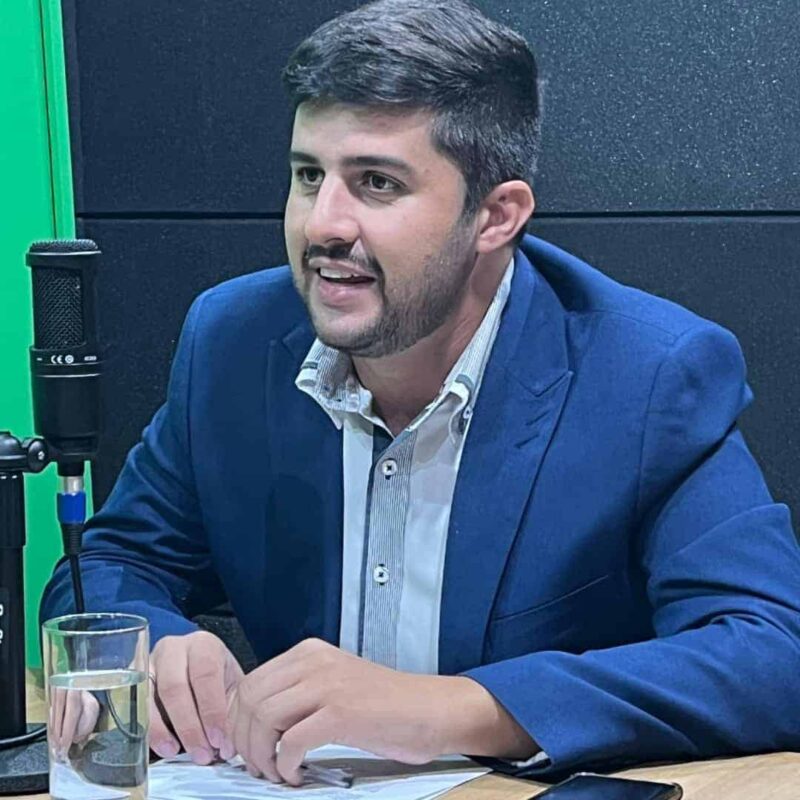 Bruno Zancheta propõe lei que obriga fornecimento de água mineral