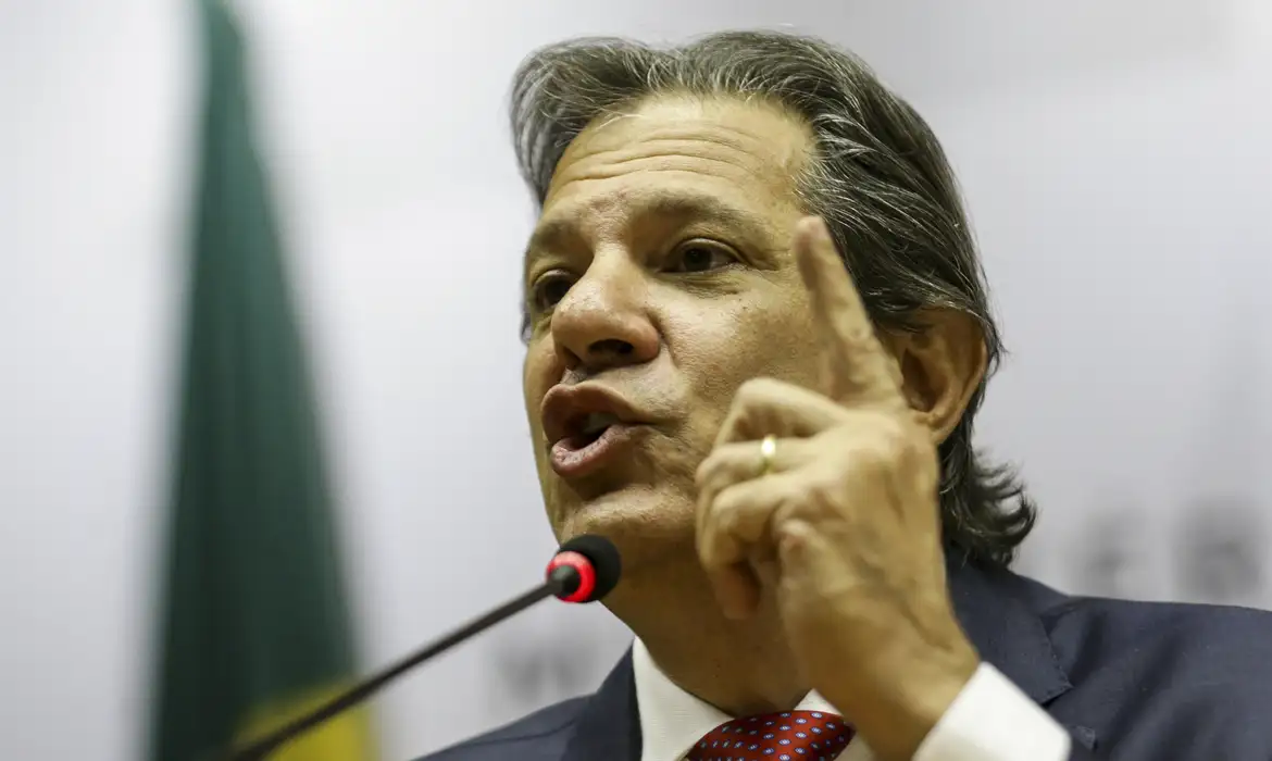 Haddad anuncia medidas de arrecadação com reoneração gradual