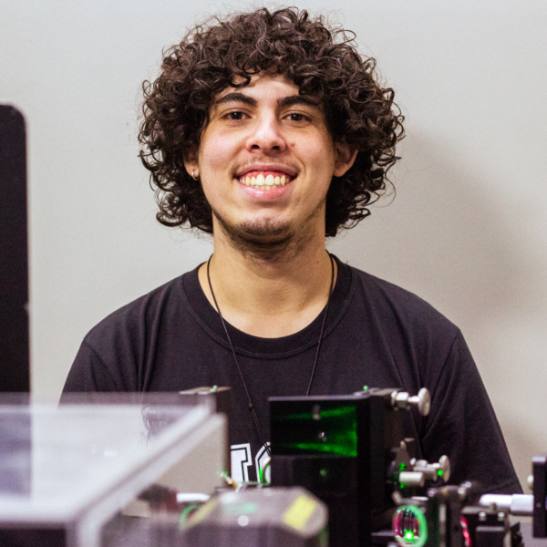 O que são Lasers Pulsados e como usamos eles no laboratório LIO2A do CEPOF