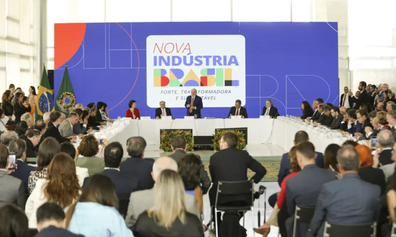 Governo anuncia nova política para indústria