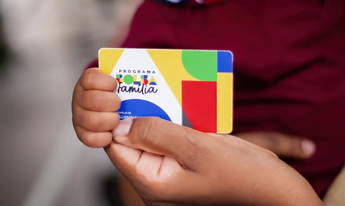 Caixa paga beneficiários com NIS de final 9