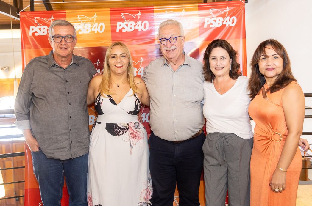 Ellen Galvão lança pré-candidatura a vereadora