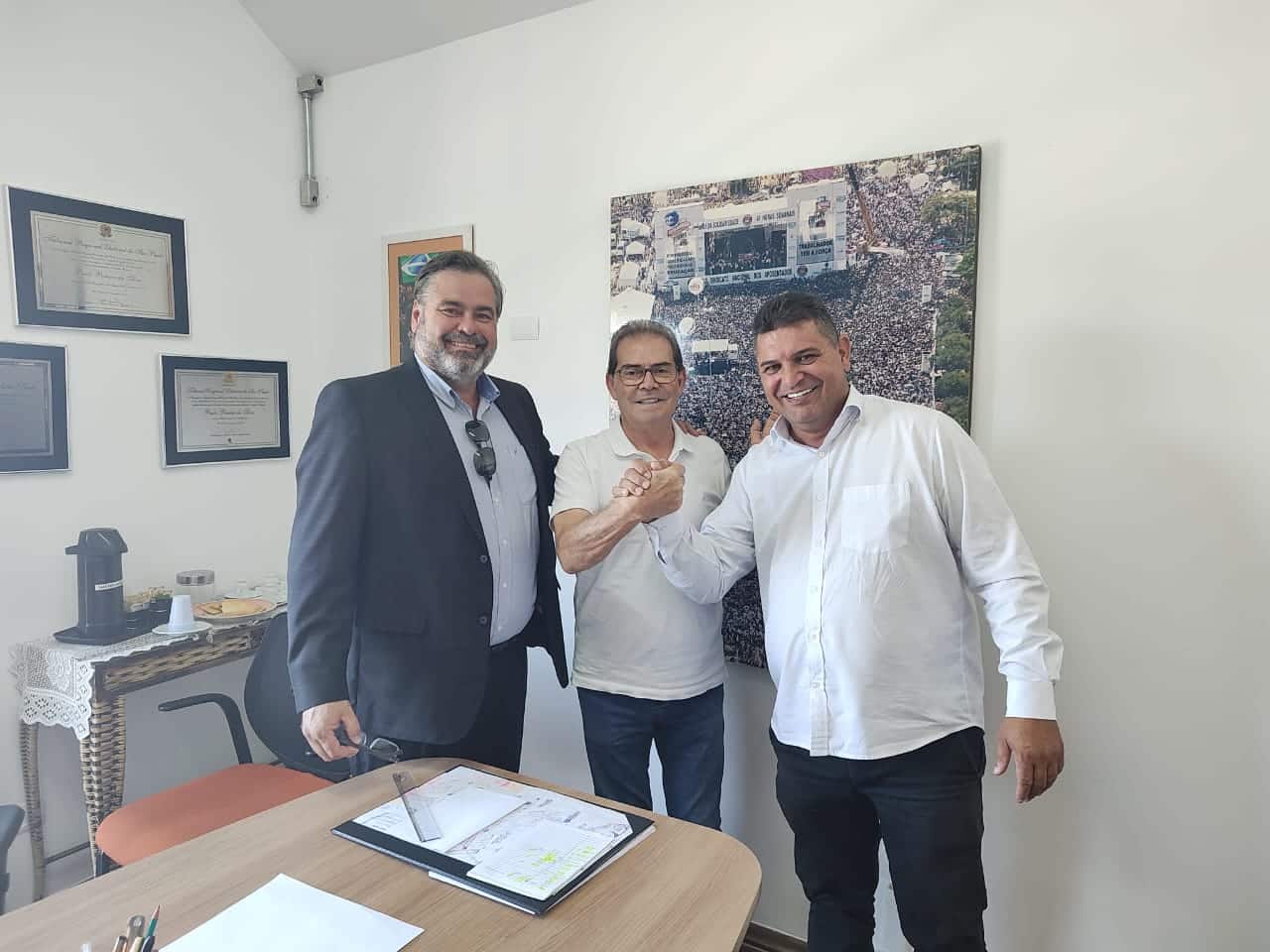 Dé Alvim e Marcelo Targas se reúnem com Paulinho da Força