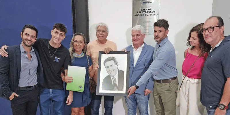 Marquinho Amaral e Azuaite participam de solenidade de inauguração