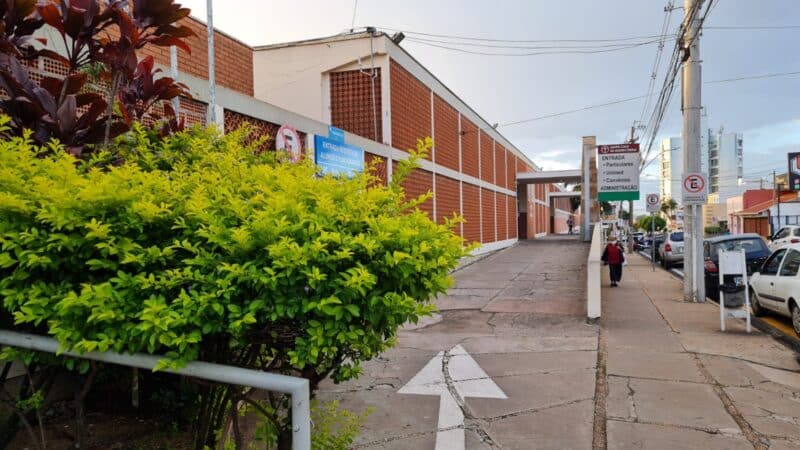 Bebê de um ano morre após acidente