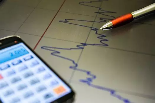 LCDs ajudam bancos estaduais