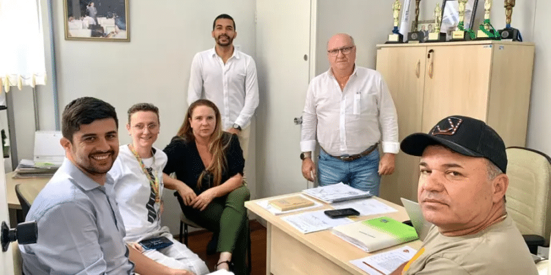 Comissão da Pessoa com Deficiência se reúne para discutir sobre oferta de cirurgias de próteses e cadeiras de rodas