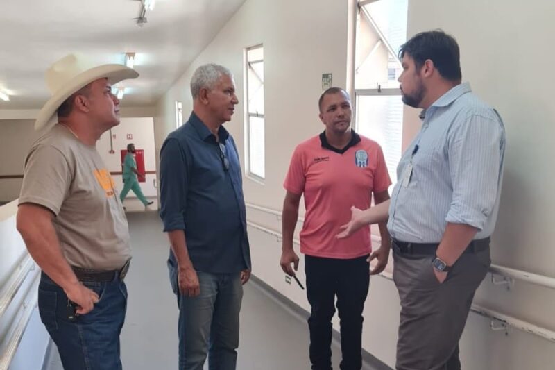 Santa Casa recebe vereadores e Comissão de Saúde para conversa sobre sazonalidade das doenças respiratórias pediátricas