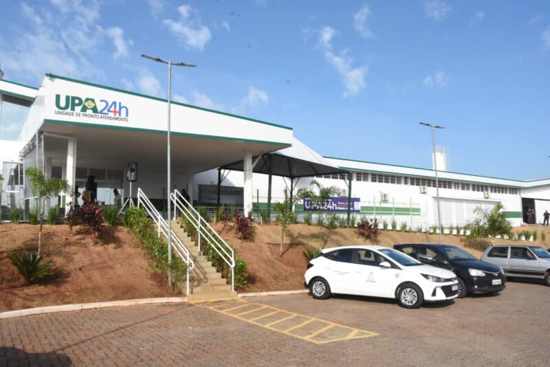 Mulher dá facada em ex-companheiro após sofrer agressão