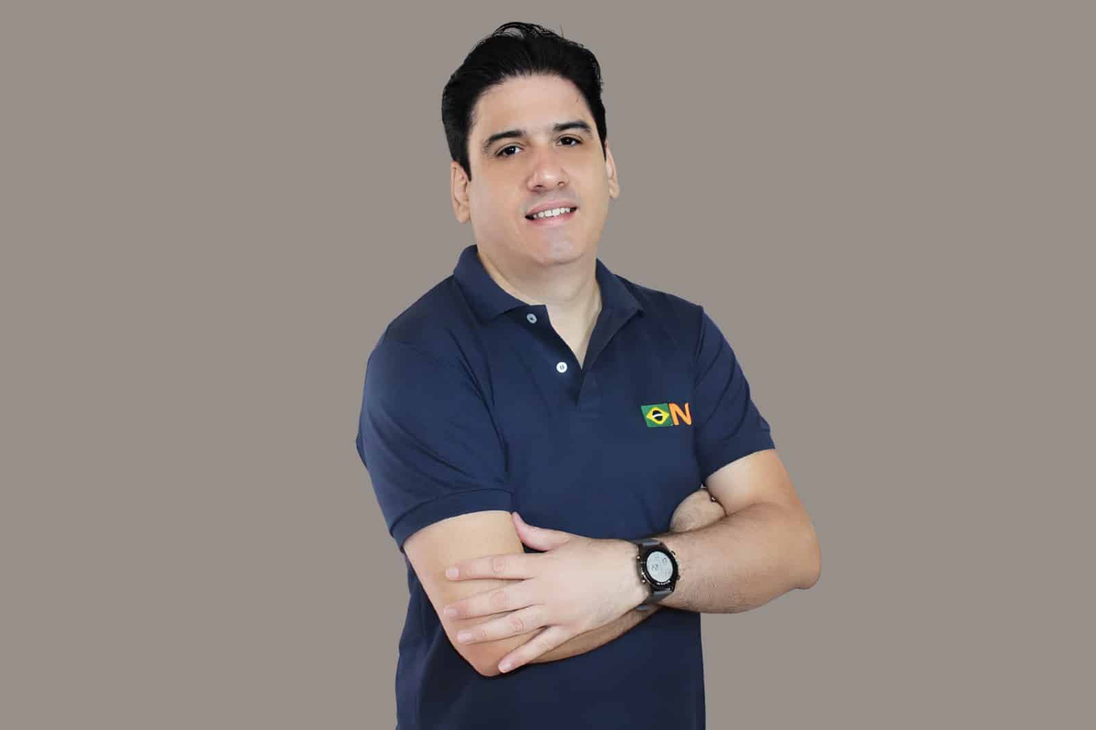 Professor Sidnei Moura será vice de Mario Casale