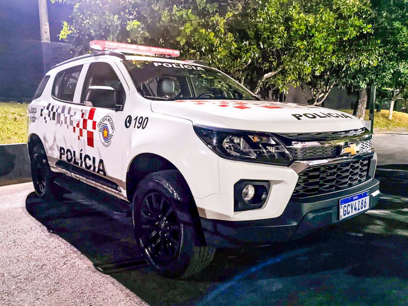 Homem de 50 anos é encontrado morto com sinais de violência em chácara