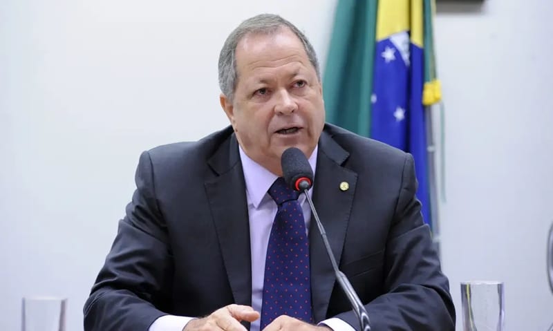 Moraes manda Chiquinho Brazão para prisão domiciliar com tornozeleira