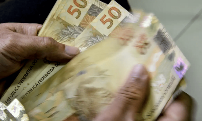 Brasileiros sacaram R$ 258 milhões