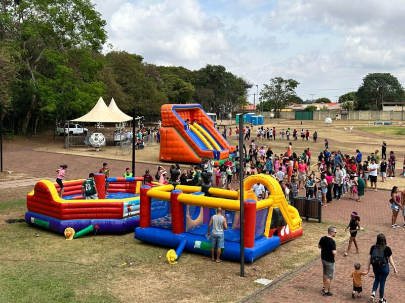 Dia das Crianças teve festa na Pirâmide