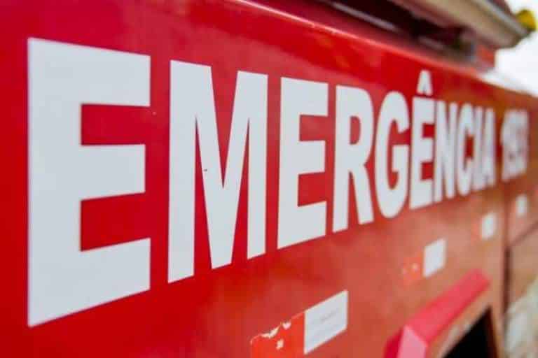 Vela ocasiona incêndio em residência no Planalto Paraíso