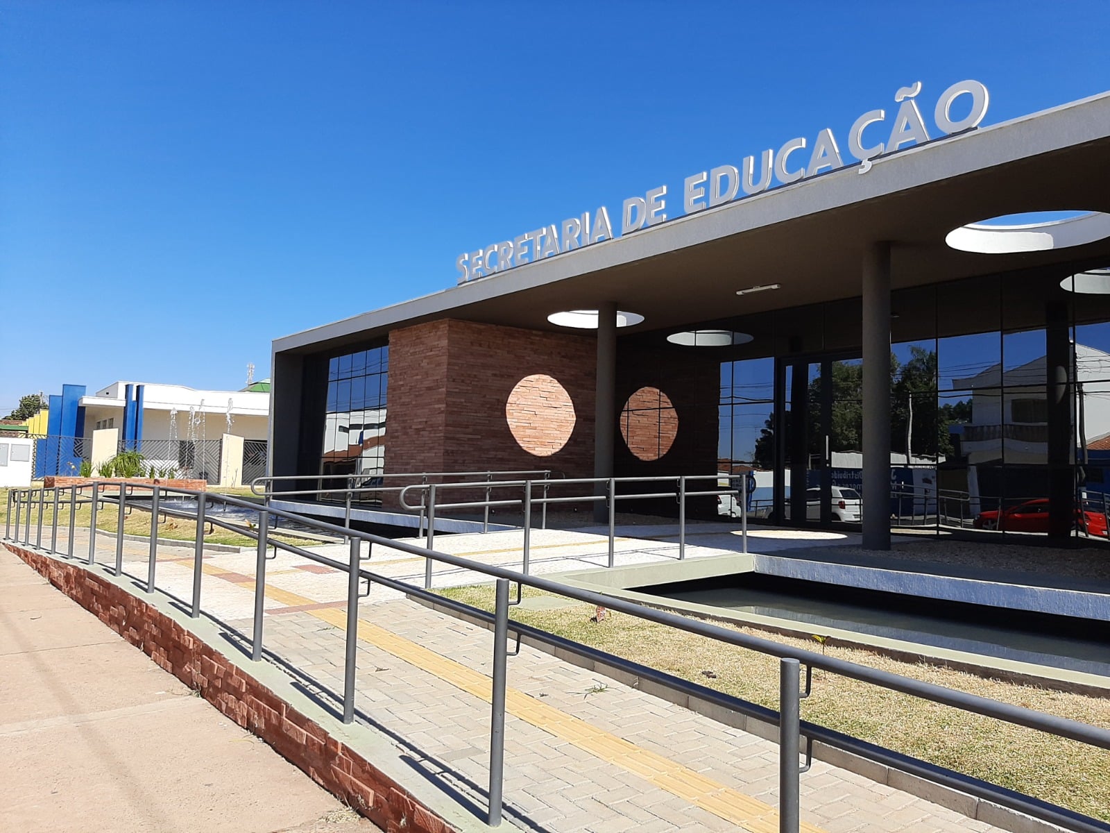 Educação adere a programa federal