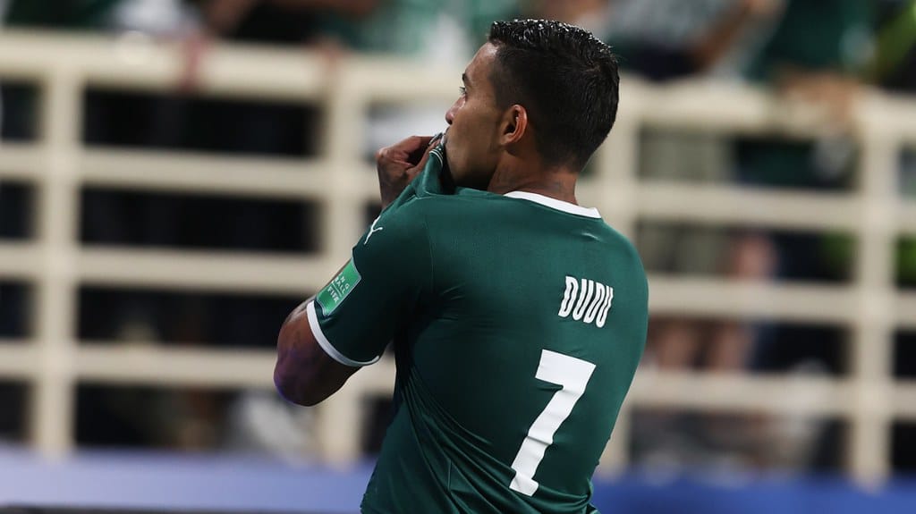 Dudu assina rescisão e deixa o Palmeiras
