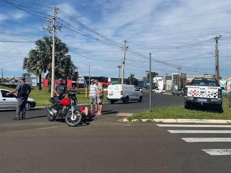 Acidente de trânsito deixa motociclista com dores pelo corpo