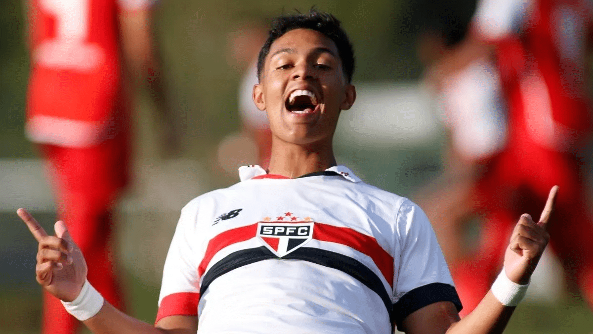 Conheça joia Ryan Francisco