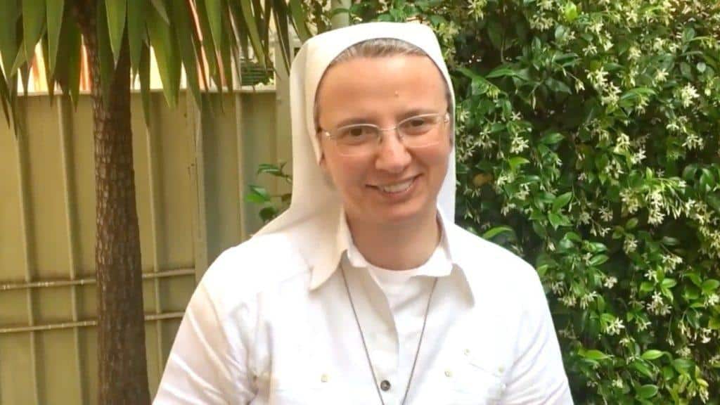 Irmã Simona Brambilla é a primeira mulher prefeita no Vaticano