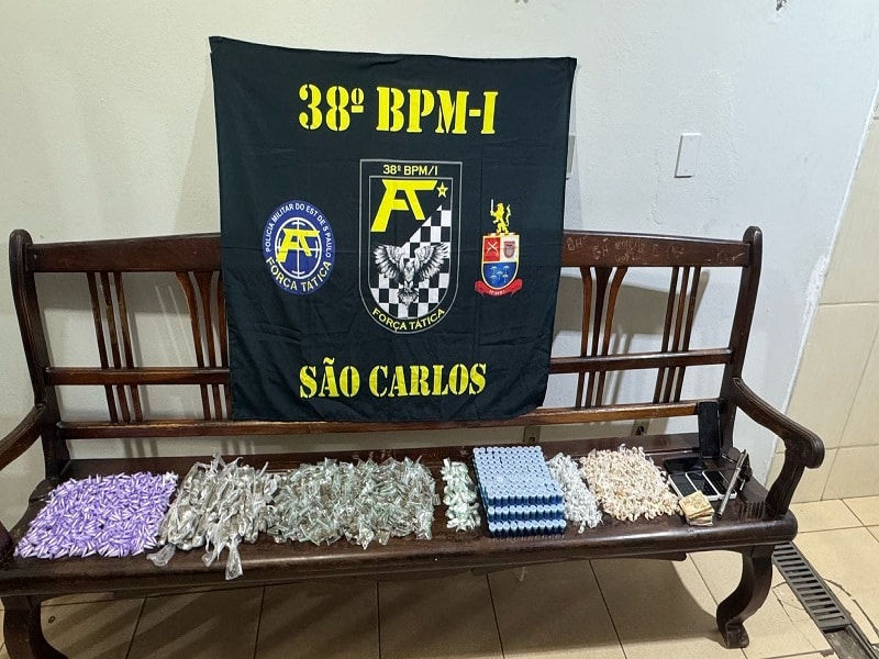 Polícia Militar prende homem com drogas e arma em São Carlos