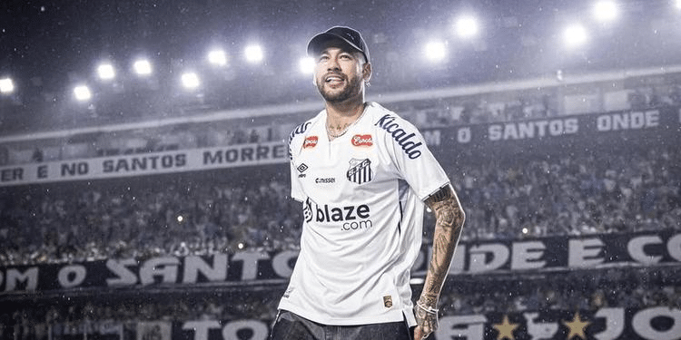 Neymar está abaixo da expectativa