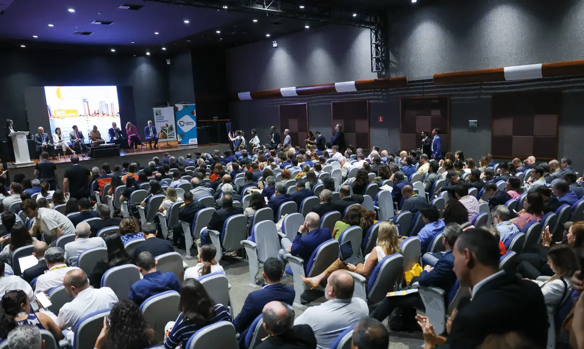 Prefeitos buscam apoio