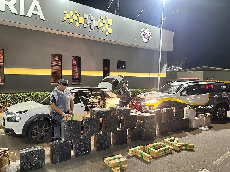 Homem com passagens por tráfico é preso novamente com quase 800 kg de maconha