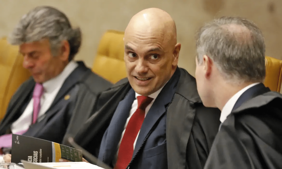 Constituição prevê assistência religiosa
