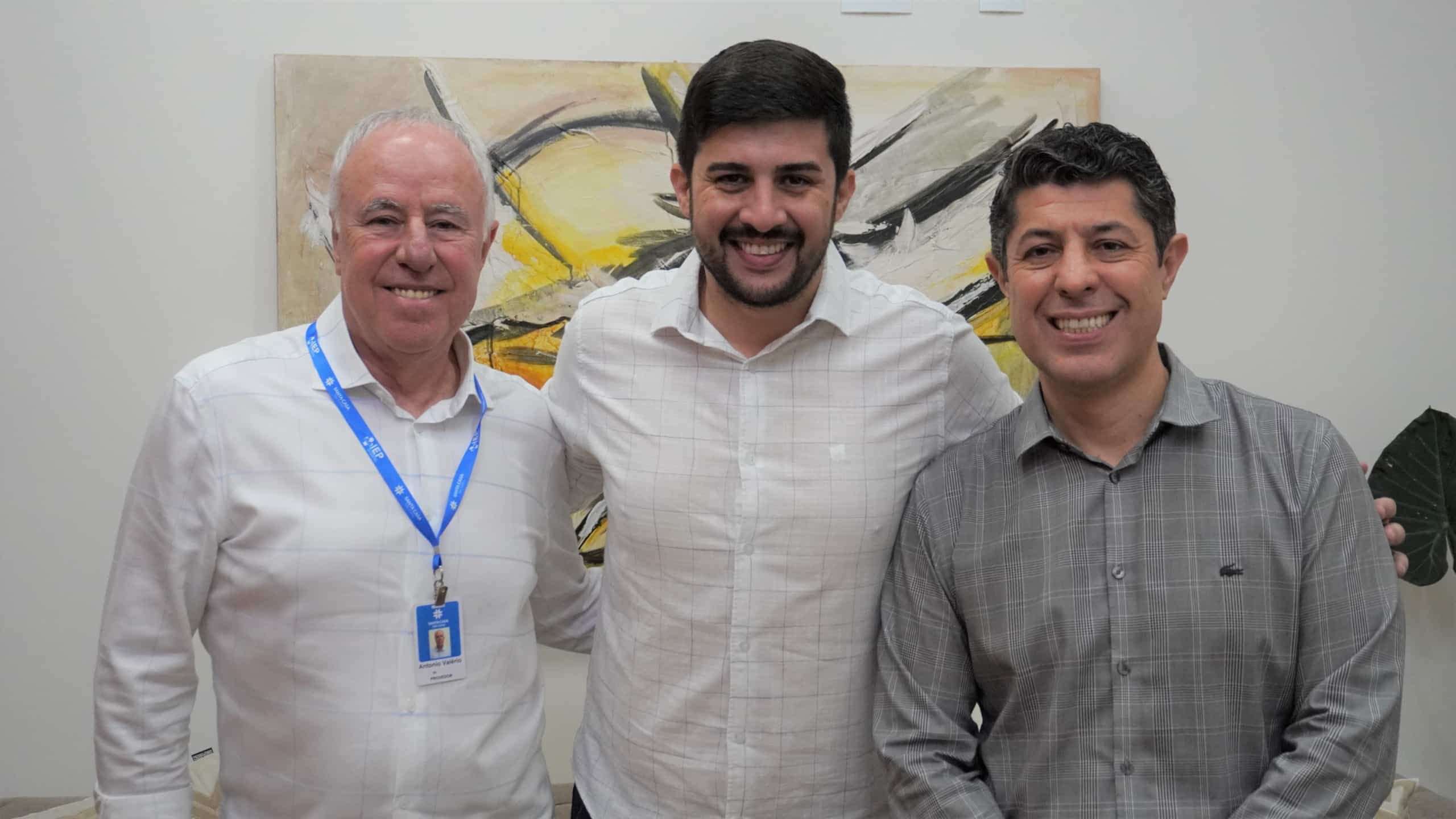 Bruno Zancheta faz visita técnica a Santa Casa