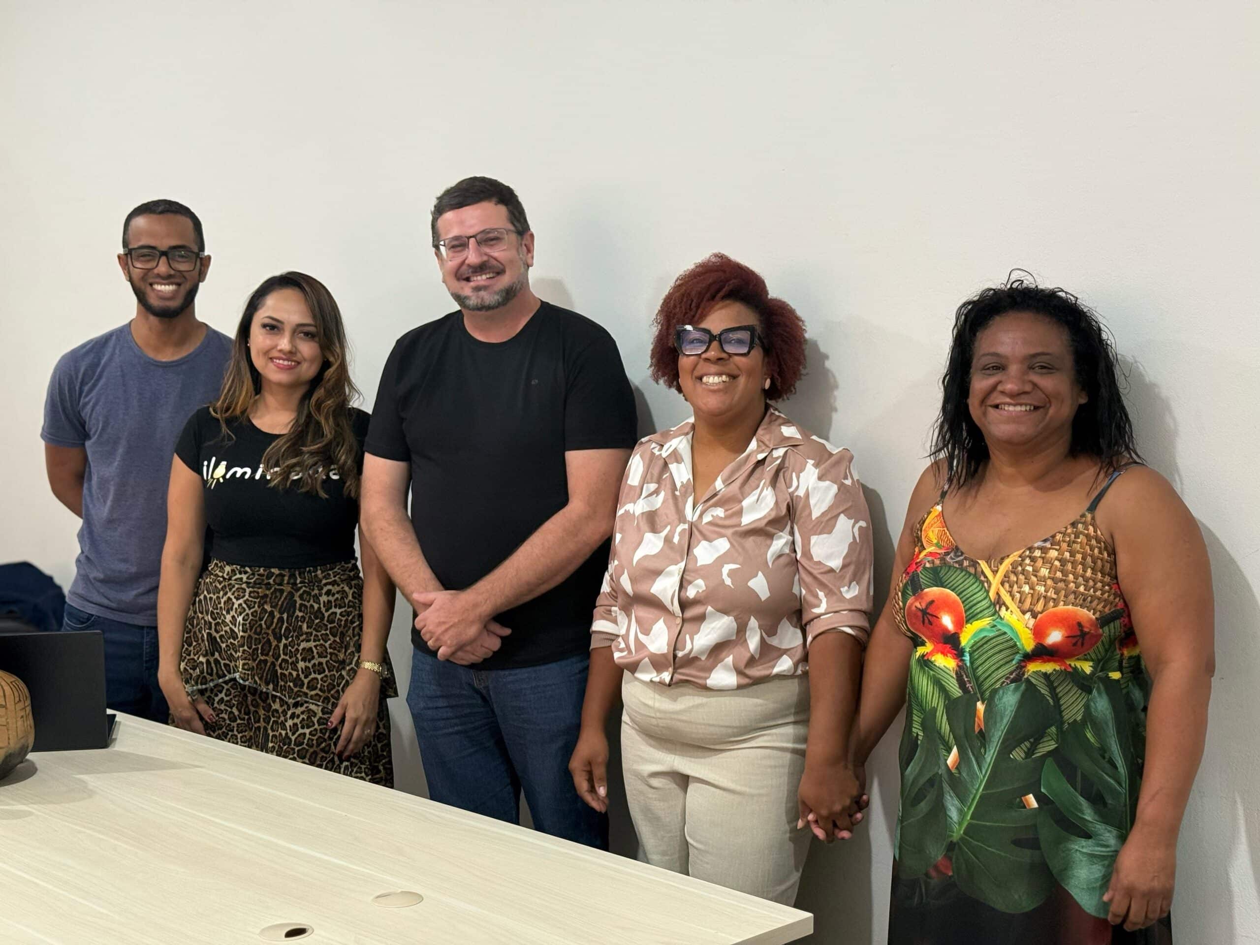 Reunião discute Desfile Cívico