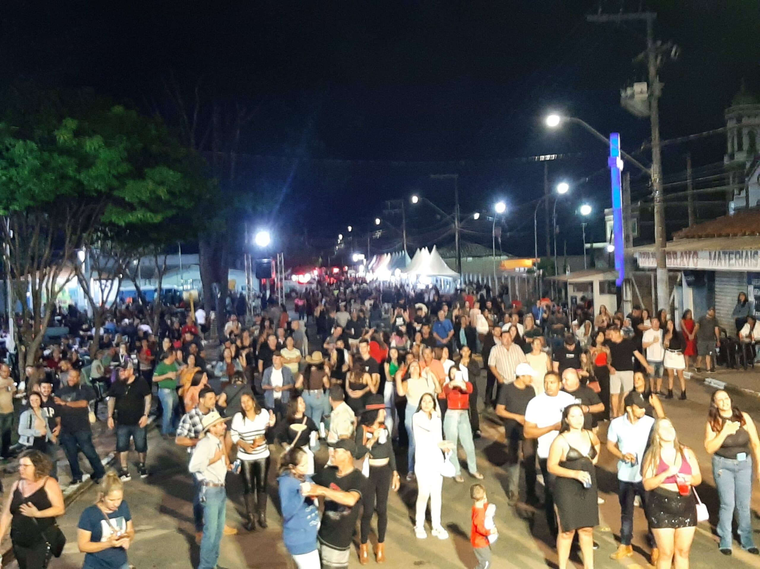 Primeira noite da Festa do Milho