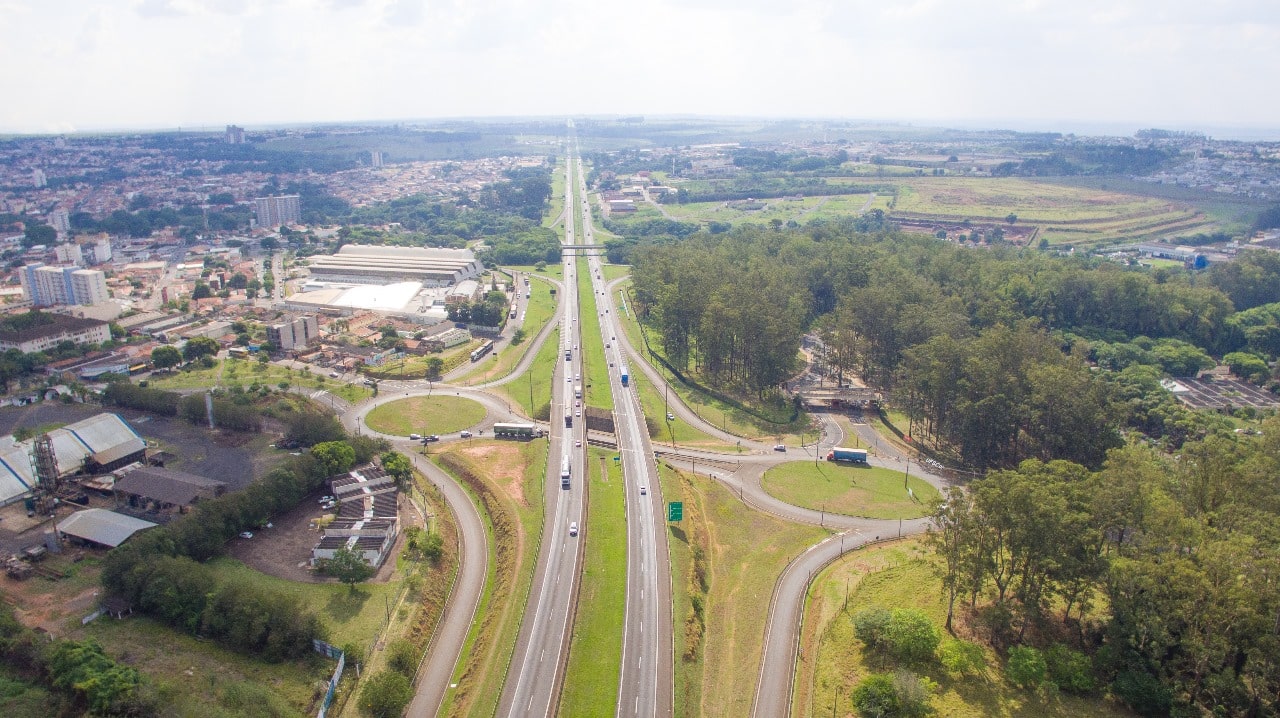 Estimativa de fluxo no feriadão é de 631,5 mil veículos